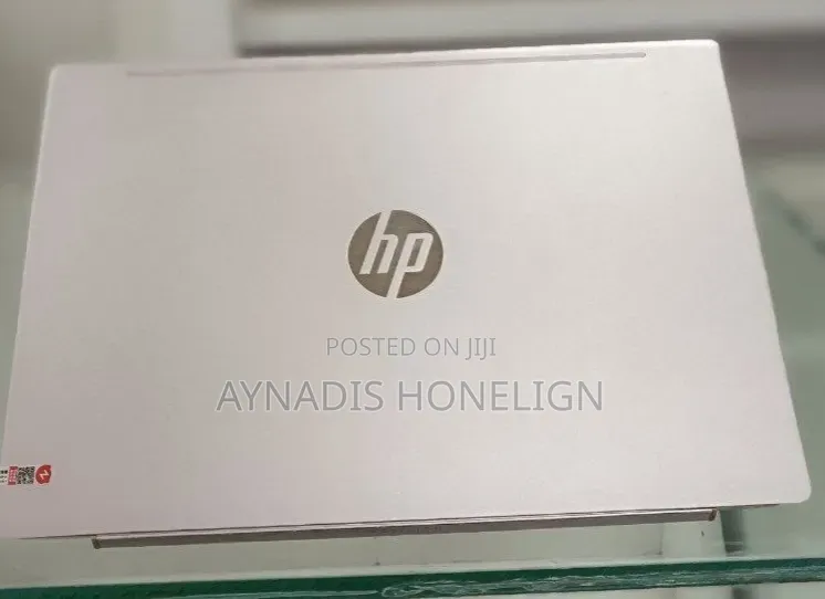 New Laptop HP Pavilion 15 8GB Intel Core i5 SSD 512GB