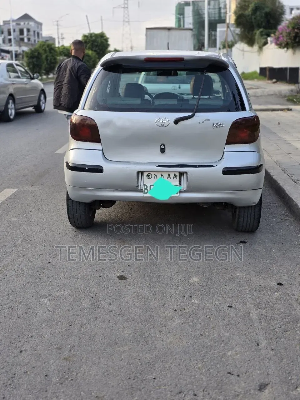 Toyota Vitz 2002 Silver
