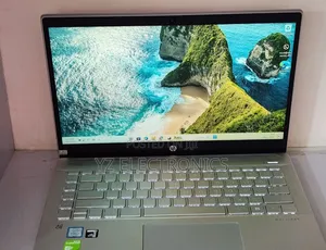 New Laptop HP Pavilion 15 8GB Intel Core i5 SSD 1T