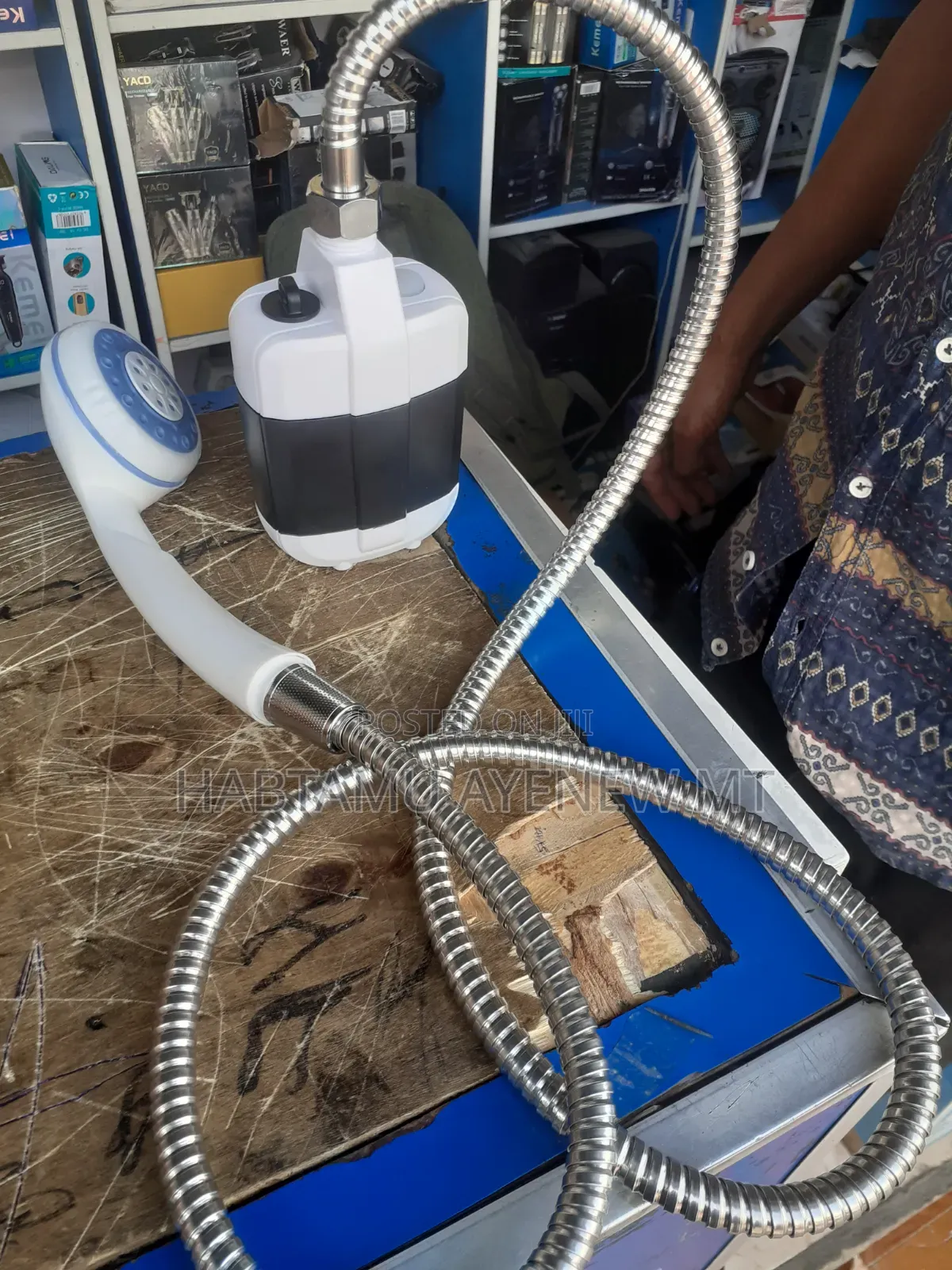 ሻወር ፓምፕ በቻርጅ የሚሰራ Shower Pump