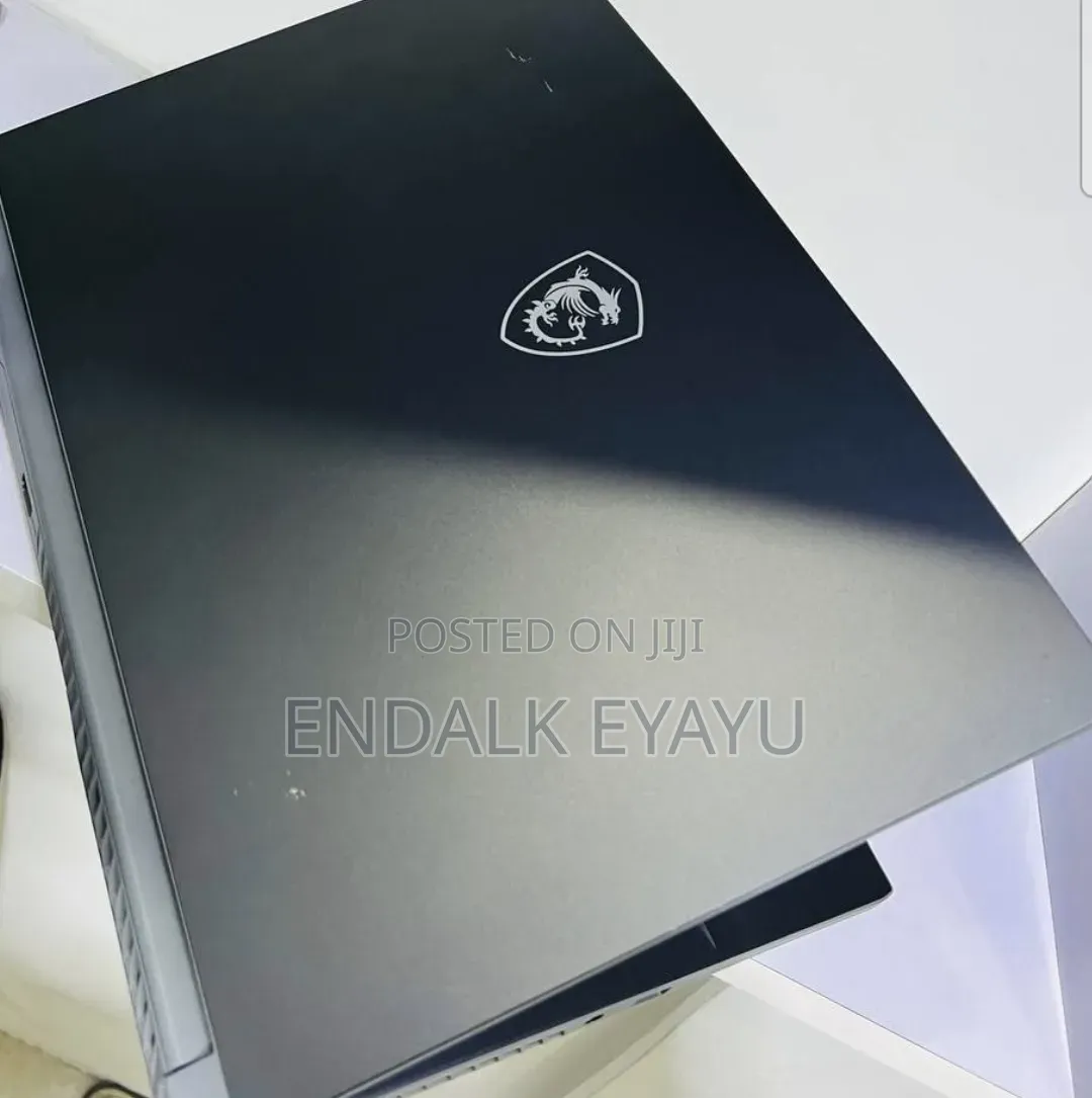 New Laptop MSI 16GB Intel Core i5 SSD 512GB
