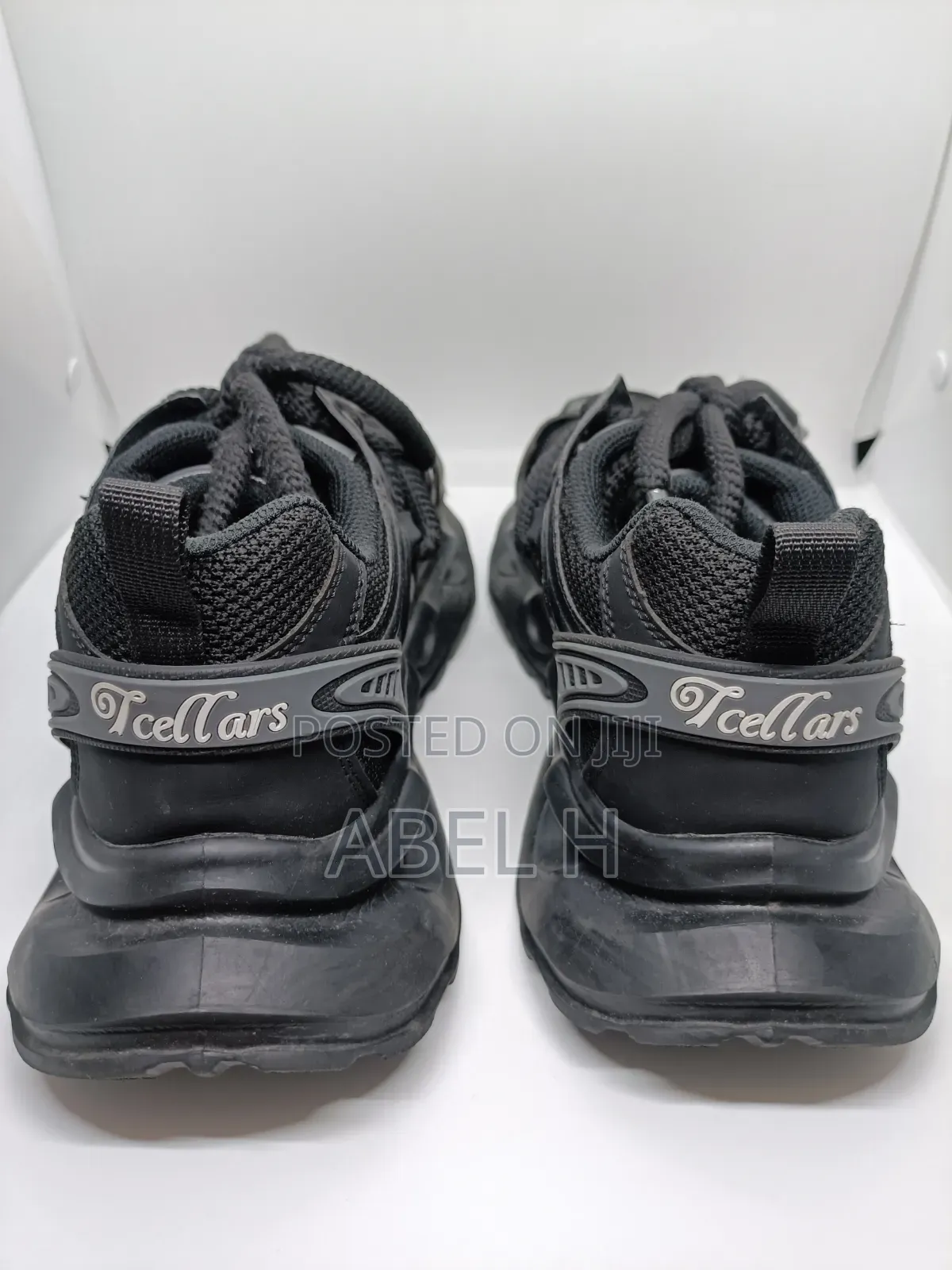 Tcellers Black Track Sneakers