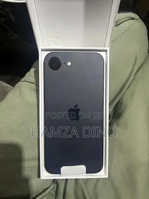 New Apple iPhone 16e 256 GB Black