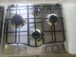 Ariston Stainless Steel Gas Cooktop With Four Burners and Side-Mounted