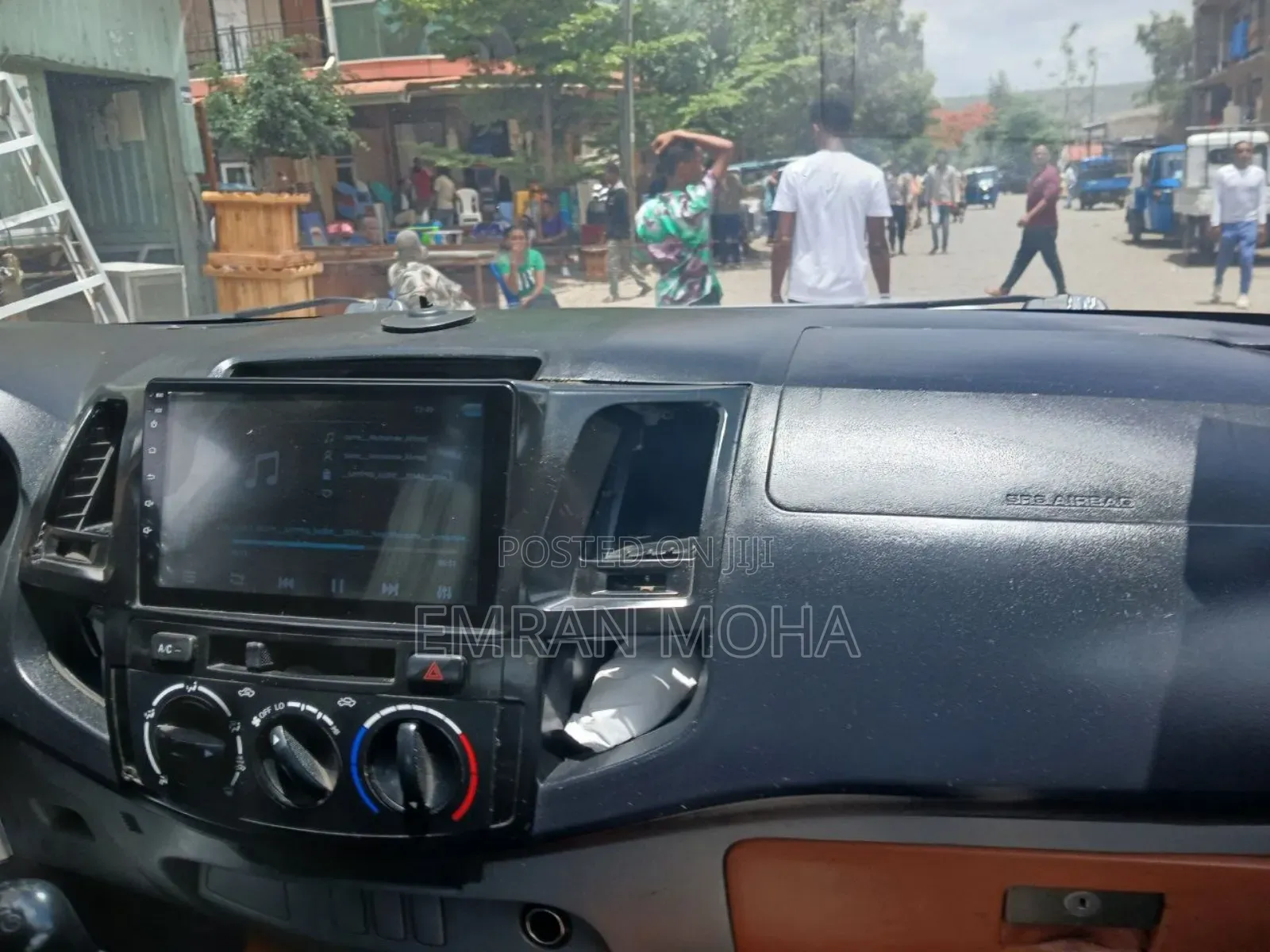 Toyota Hilux 2010 Gray