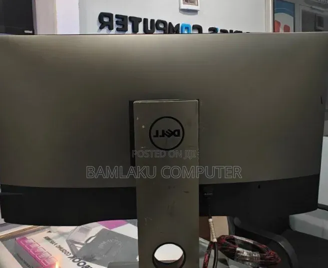 Dell 27" Inch Frameless Monitor Frameless 27" Inch