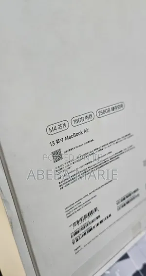 New Laptop Apple MacBook Air 2025 M4 13-inch 16GB Apple M4 SSD 256GB