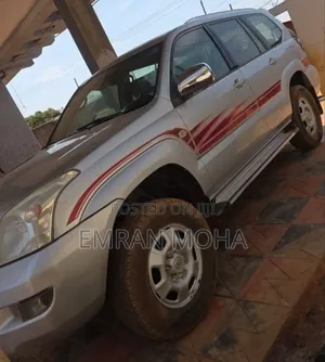 Toyota Land Cruiser Prado 2007 Silver