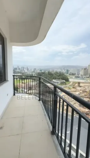 3bdrm Apartment in Bole Welosefer, for sale