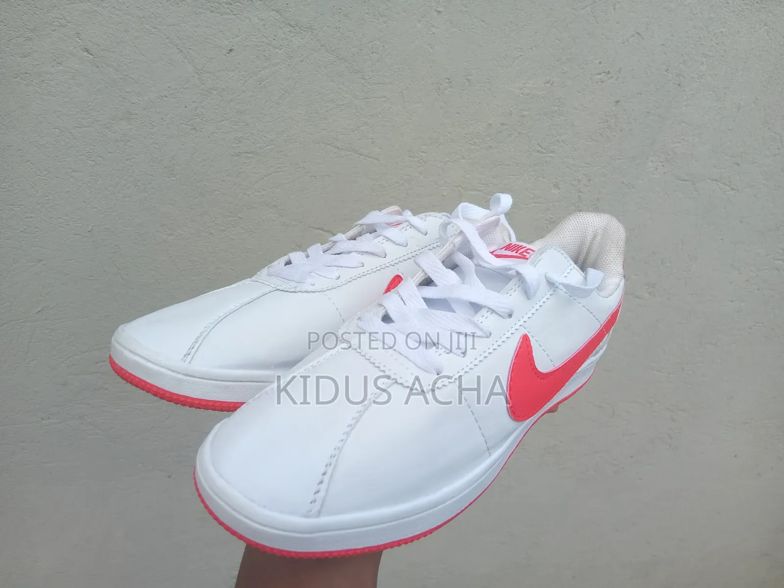 Nike Sneaker