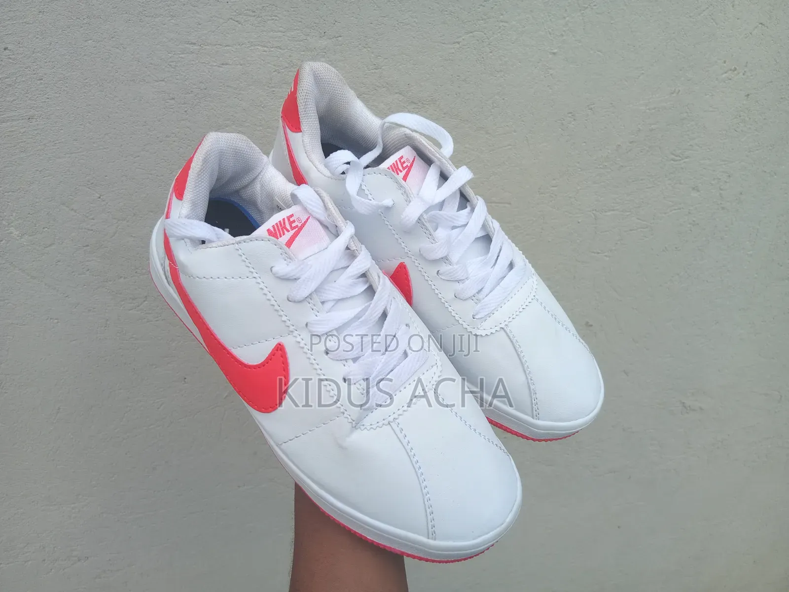Nike Sneaker