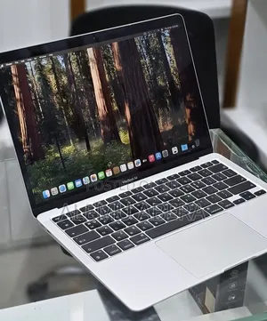 New Laptop Apple MacBook Air 2020 M1 8GB Apple M1 SSD 512GB