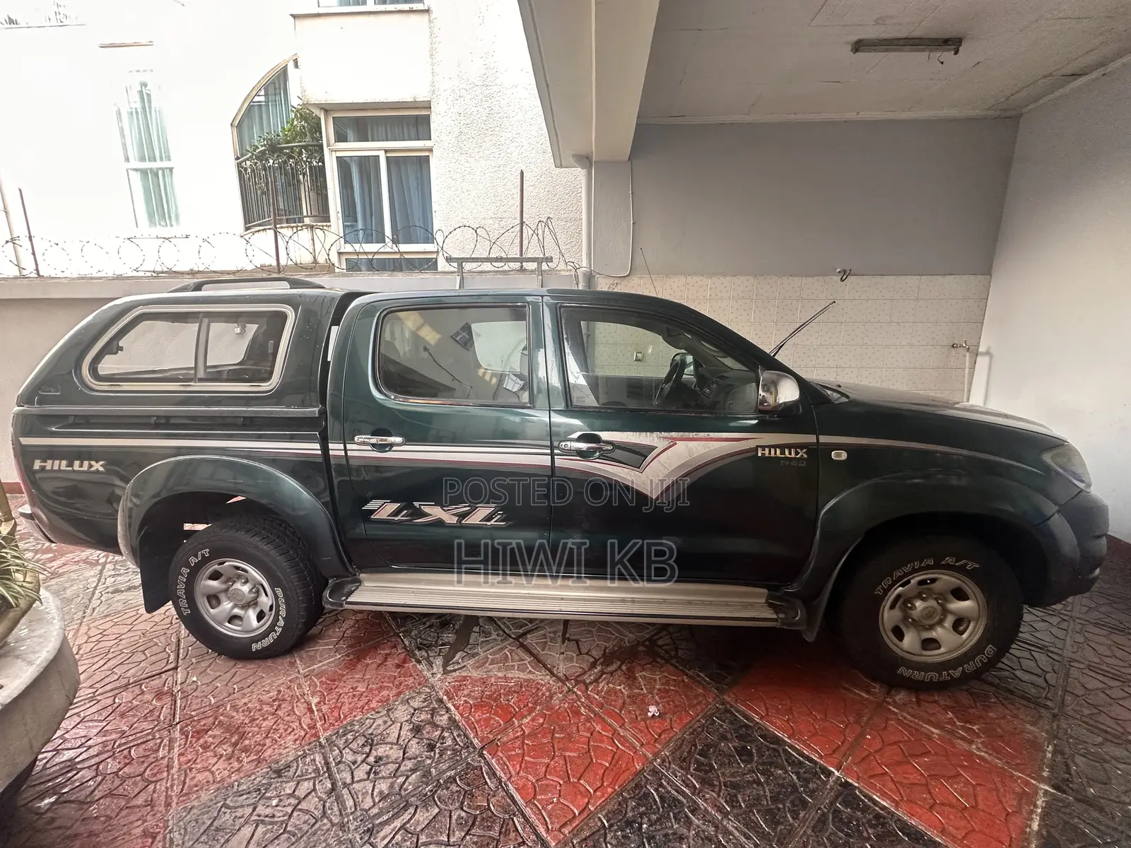Toyota Hilux 2010 Green