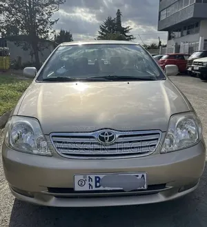 Toyota Corolla 2003 Gold
