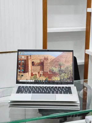 New Laptop HP EliteBook 830 G8 16GB Intel Core i7 SSD 512GB