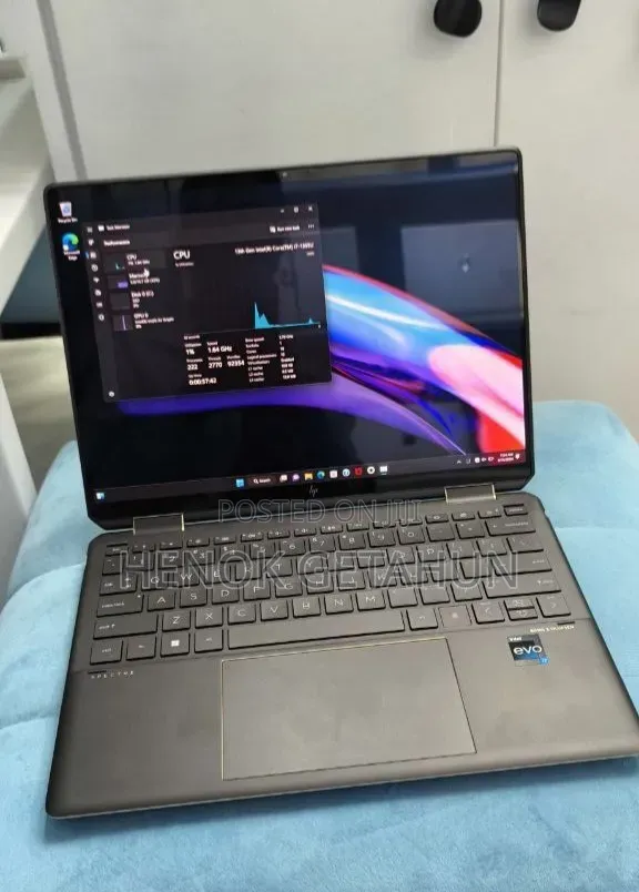 New Laptop HP Spectre 16GB Intel Core i7 SSD 1T