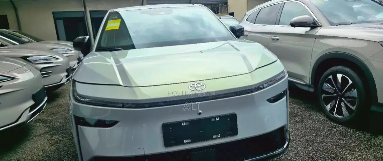 New Toyota bZ3 2025 Gold