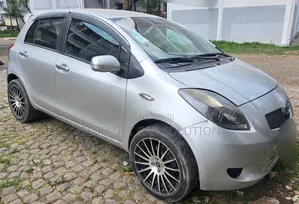 Toyota Yaris 2006 Silver