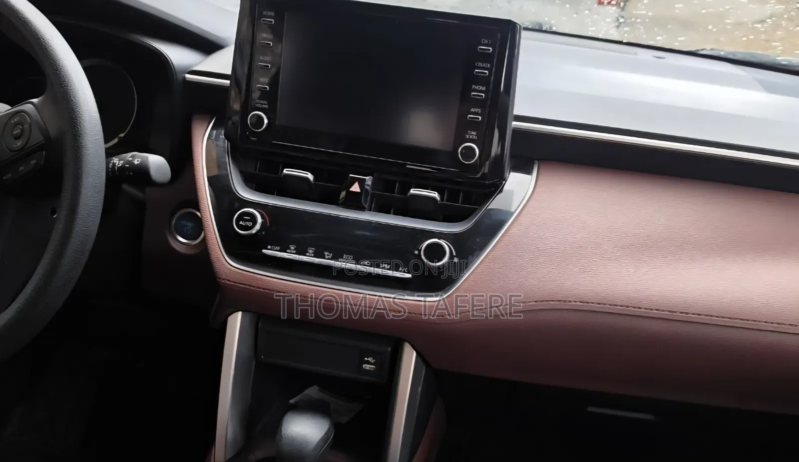 Toyota Corolla Cross Hybrid 2024