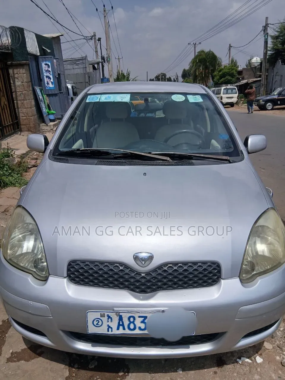 Toyota Vitz 2004 Silver