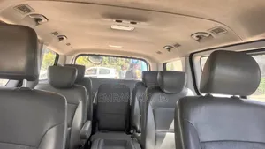 Hyundai H1 2020 Gray