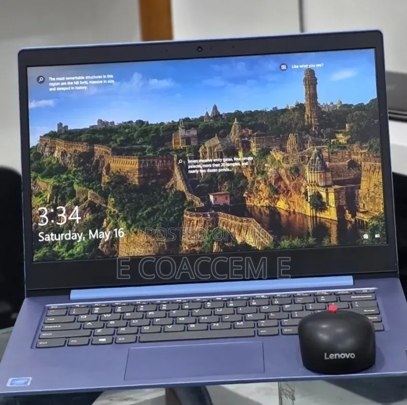 New Laptop Lenovo 4GB Intel SSD 72GB