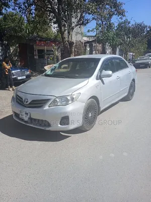 Toyota Corolla 2012 Silver