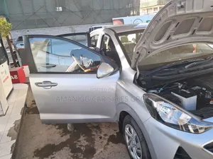 Hyundai I10 2022 Silver