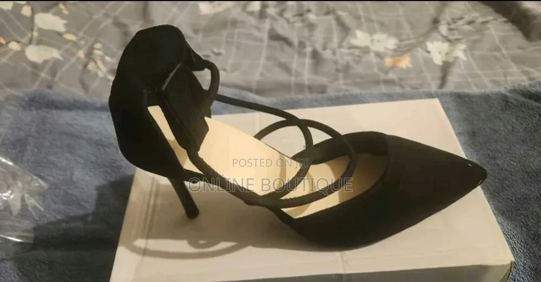Velvet Heel Shoe