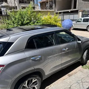 Hyundai Creta 2024 Silver