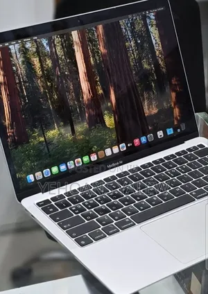 New Laptop Apple MacBook Air 2020 M1 8GB Apple M1 SSD 512GB