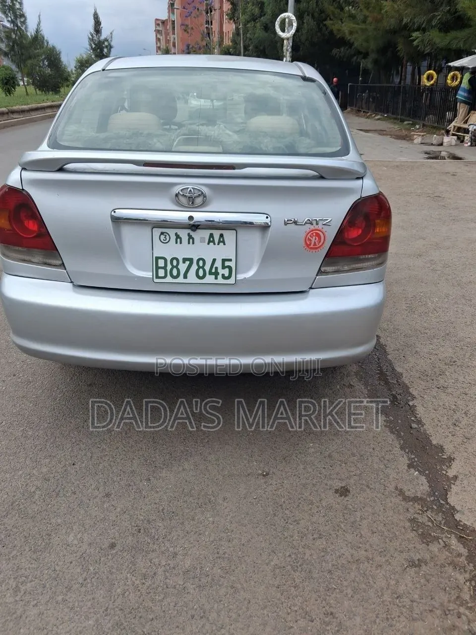 Toyota Platz 2004 Silver