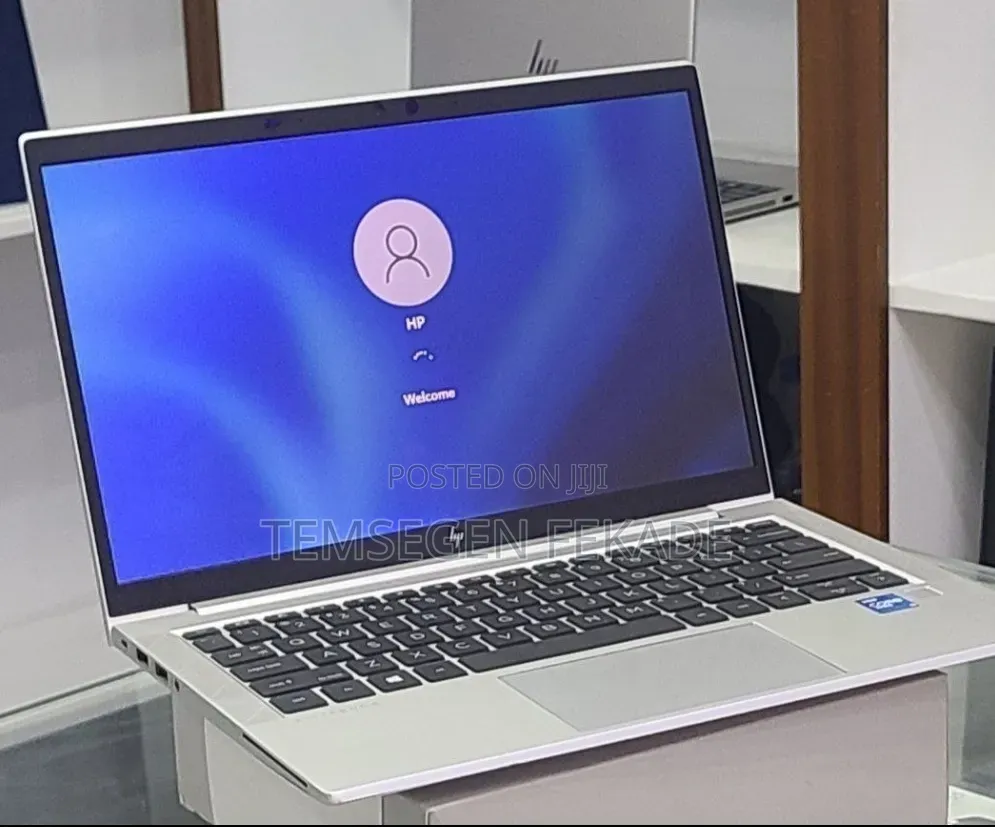 New Laptop HP EliteBook 840 G8 16GB Intel Core i5 SSD 512GB