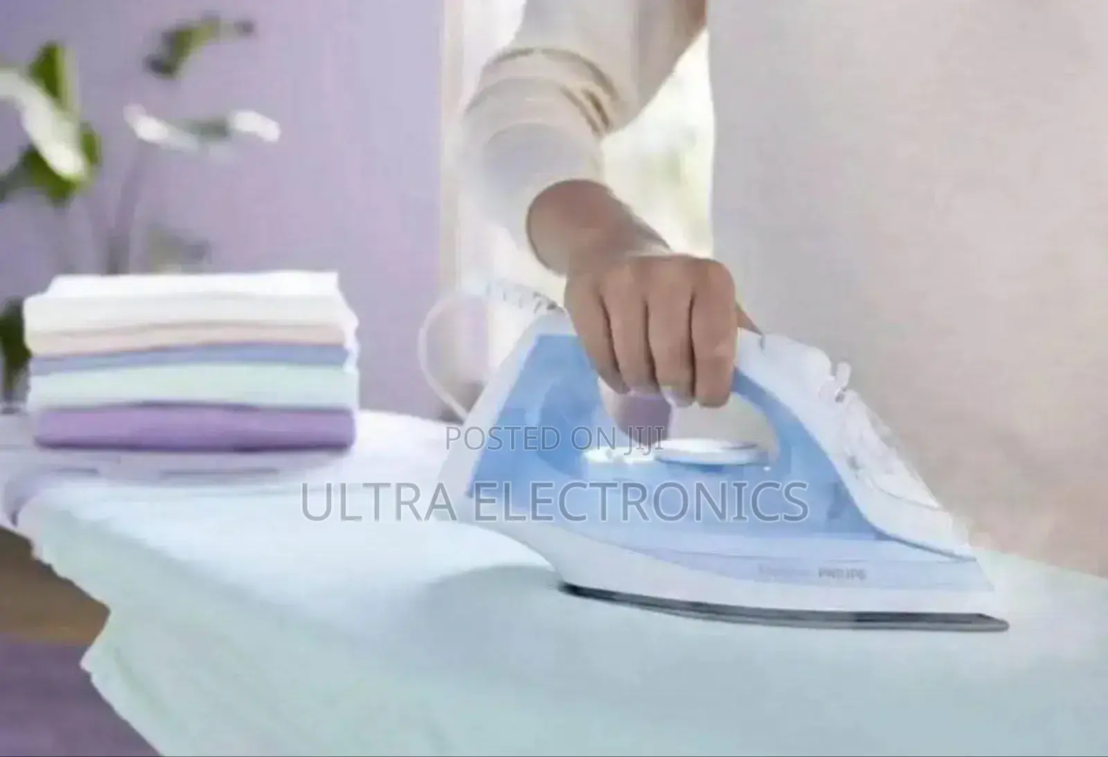 Philips Easyspeed Steam Iron in Blue and White