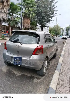 Toyota Yaris 2007 Gray