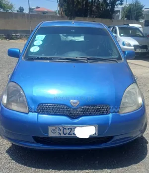 Toyota Vitz 2002 Blue