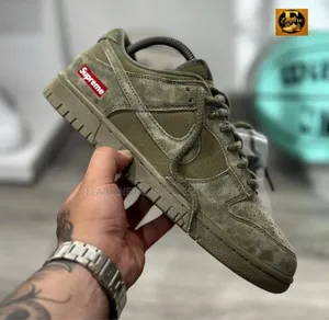 Nike Sb Dunk Low X Supreme