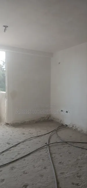 3bdrm Apartment in Yeka for sale