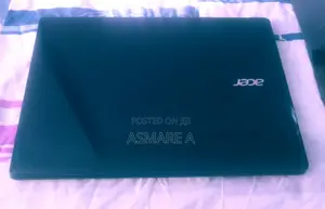 Laptop Acer Aspire 1400 2GB Intel Core i3 HDD 500GB