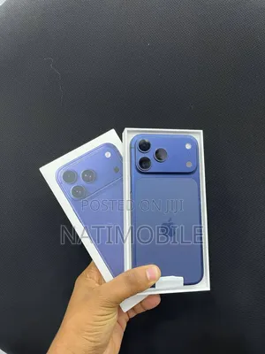 New Apple iPhone 17 Pro Max 256 GB Blue