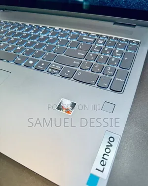 New Laptop Lenovo Yoga 7i 16GB AMD Ryzen 7 SSD 512GB
