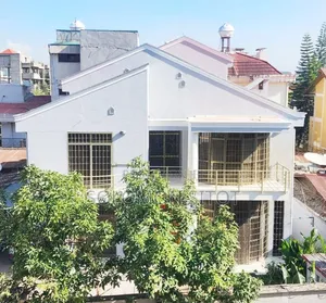 Furnished 4bdrm House in Furnished Apartment, Bole for rent