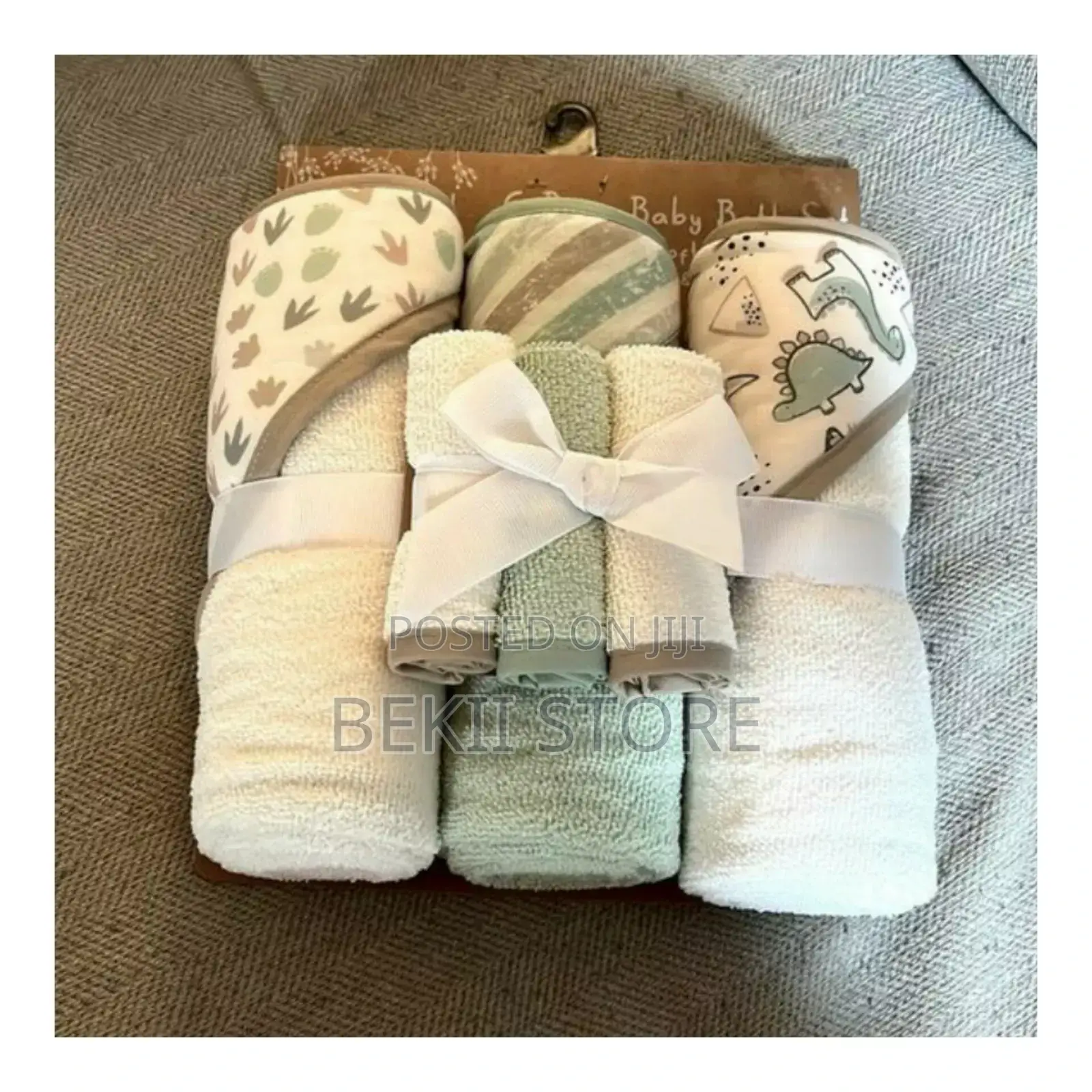 3 Piece Baby Hooded Towel Washcloth Set