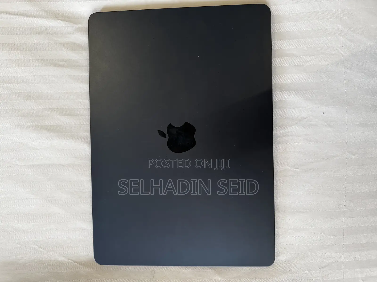 Laptop Apple MacBook Air 2022 M2 16GB Apple M2 SSD 256GB