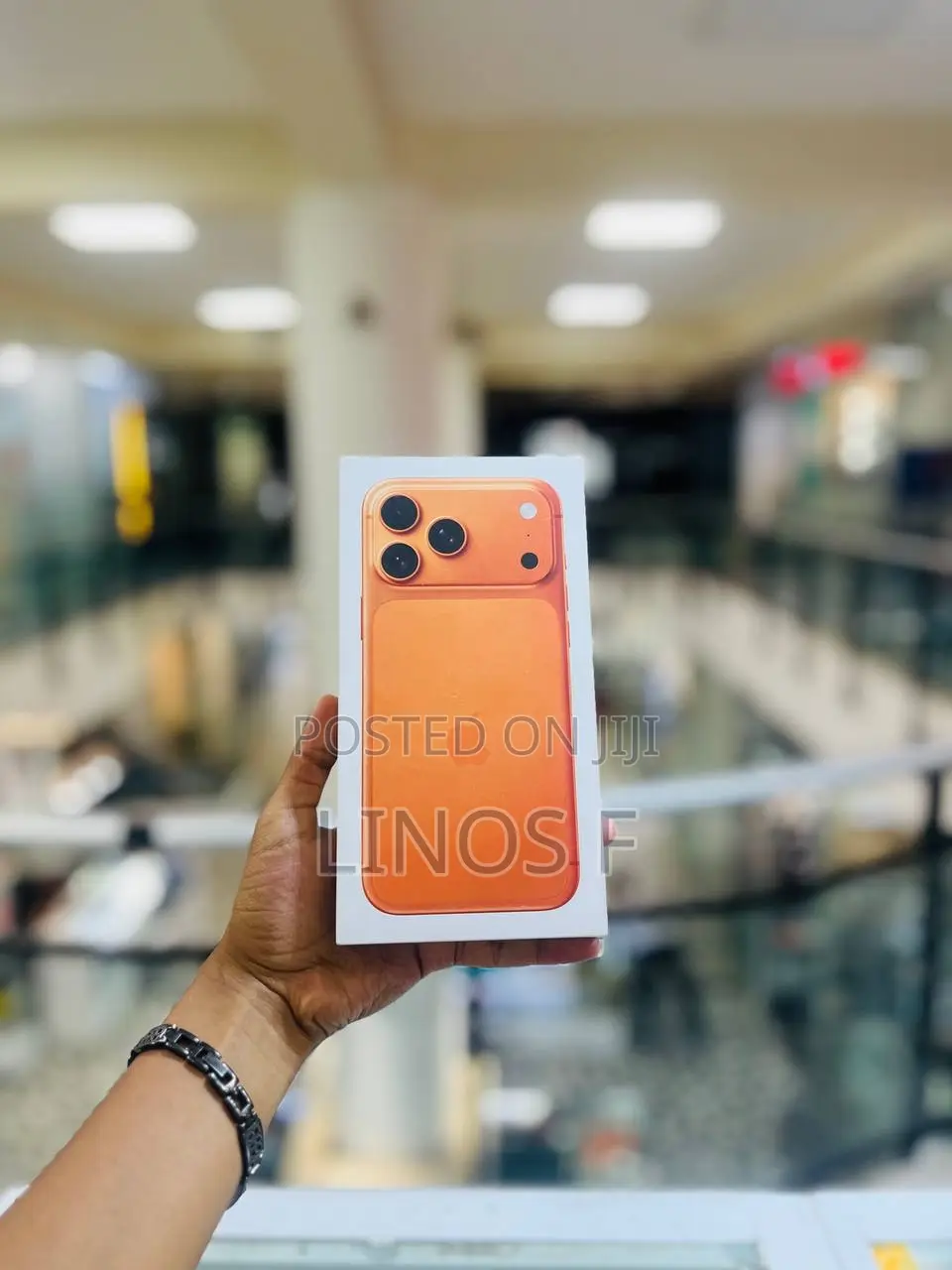 New Apple iPhone 17 Pro Max 256 GB Orange