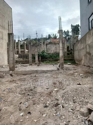 6bdrm House In ሀያት, Bole For Sale