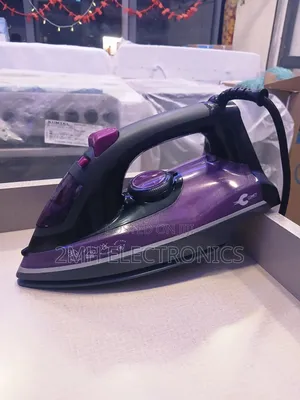 Comet Steam Iron