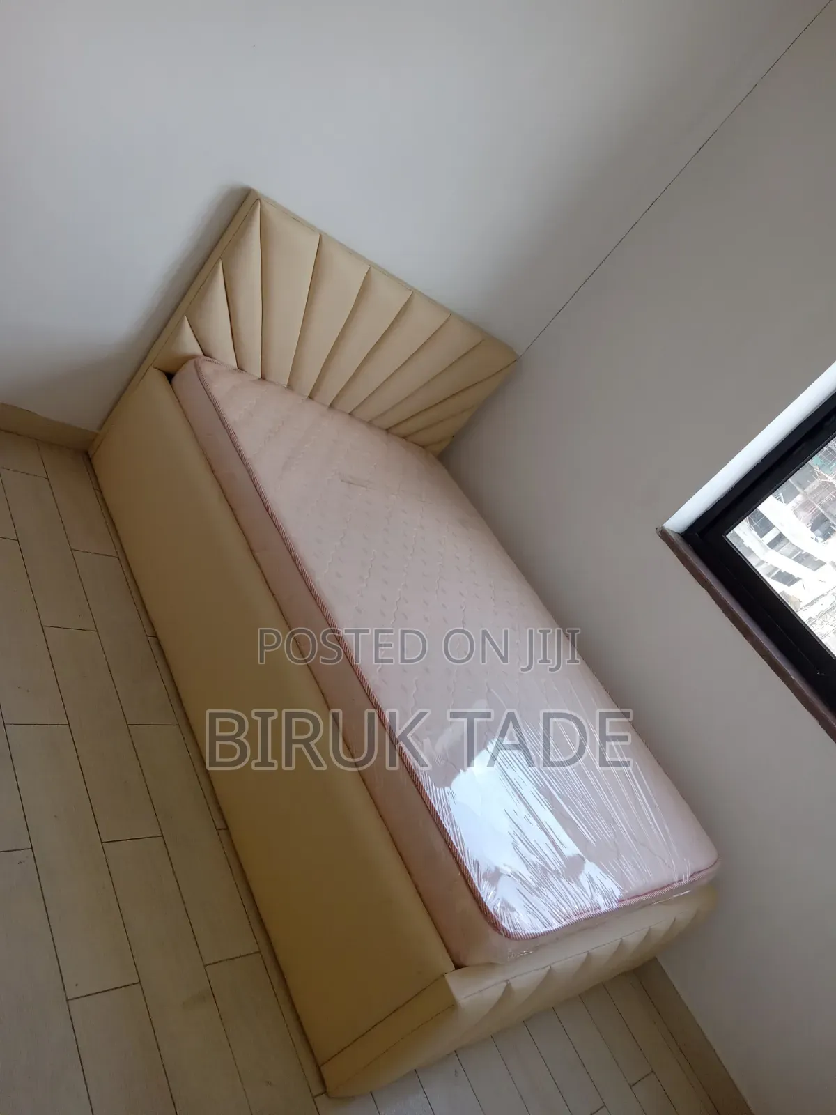 1.20cm Bed Frame