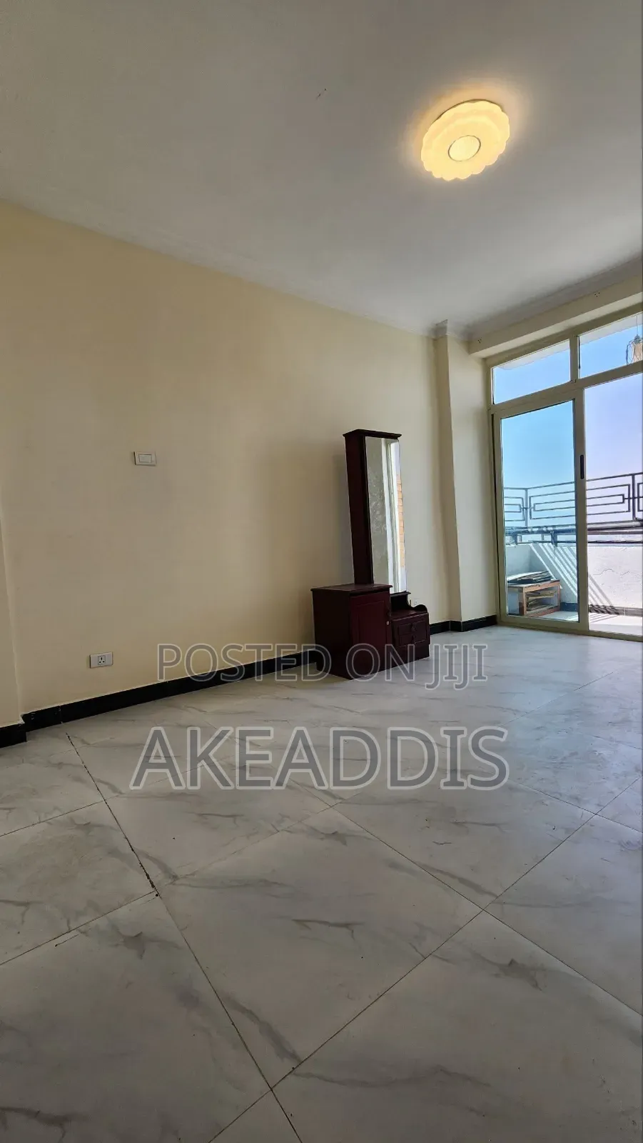 Furnished 2bdrm Condo in Bole Ayat for sale