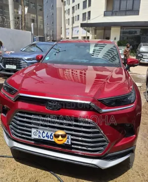 Toyota Grand Highlander Hybrid 2024 Red